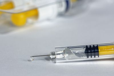 Африканский банк готов выделить 5 млрд долл. на закупку вакцин от COVID-19 для континента Африканский банк готов выделить 5 млрд долл. на закупку вакцин от COVID-19 для континента