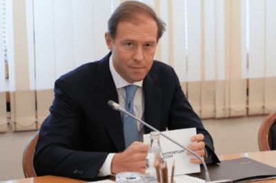 Мантуров рассказал о росте фармпромышленности в условиях пандемии