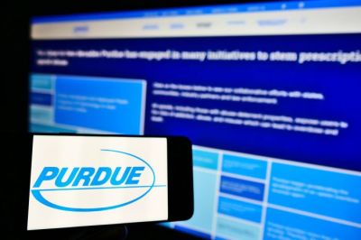 Purdue Pharma продаст безрецептурный бизнес для выплат компенсаций жертвам опиоидного кризиса Purdue Pharma продаст безрецептурный бизнес для выплат компенсаций жертвам опиоидного кризиса