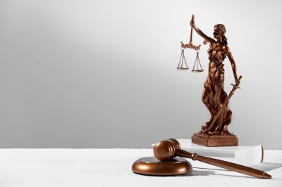 На замглавы самарского Минздрава завели дело за особо крупную взятку На замглавы самарского Минздрава завели дело за особо крупную взятку