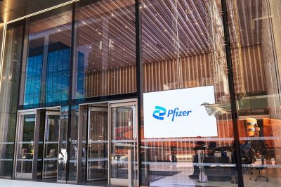 Прогнозы объема выручки Pfizer на 2024 год не оправдали ожидания аналитиков