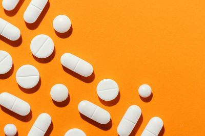 Лекарства и фармсубстанции исключили из-под действия курсовых экспортных пошлин