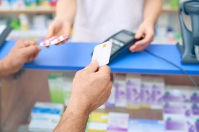 Продажи лекарств в упаковках снизились по итогам 11 месяцев