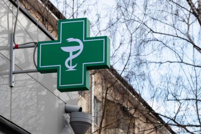 Аптеки &laquo;Мелодии здоровья&raquo; в Санкт-Петербурге перейдут под управление ГК &laquo;Эркафарм&raquo;