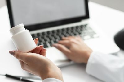 ЦРПТ разъяснил порядок вывода БАД из оборота при продаже на маркетплейсе