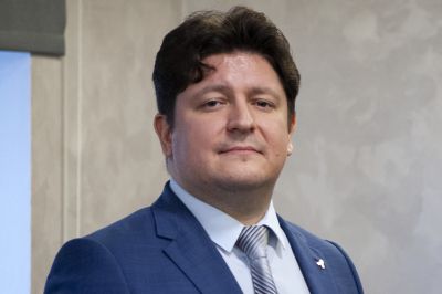 Владимир Лужанин: &laquo;Престиж высшего фармобразования нужно поднимать&raquo;