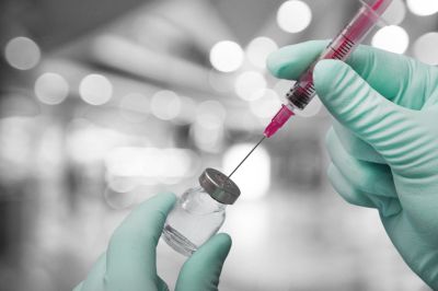 ФМБА начнет клинические исследования вакцины от аллергии осенью