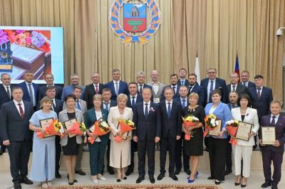 «Эвалар» получил награду за большой вклад в достижение высокой социальной эффективности «Эвалар» получил награду за большой вклад в достижение высокой социальной эффективности