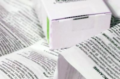 Препараты с экстрактом листьев плюща обыкновенного запретили назначать детям младше двух лет