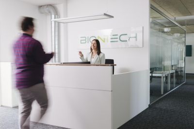 BioNTech приобретет китайского разработчика противораковых препаратов за 950 млн долларов