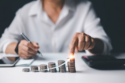 IRIS увеличил оборот на 2,3 млрд рублей в год за счет приобретения новых аптечных сетей IRIS увеличил оборот на 2,3 млрд рублей в год за счет приобретения новых аптечных сетей
