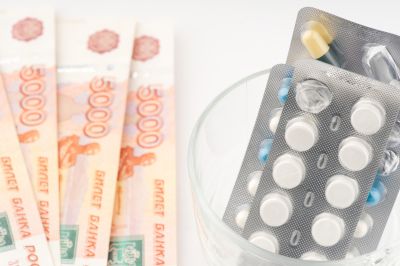 Ставку НДС на лекарства и медизделия предложили снизить до 5%