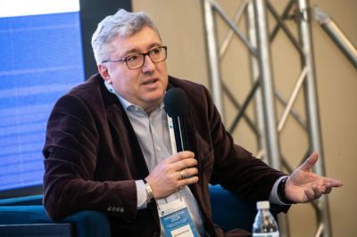Виктор Дмитриев призвал пересмотреть проект финансирования клинических исследований
