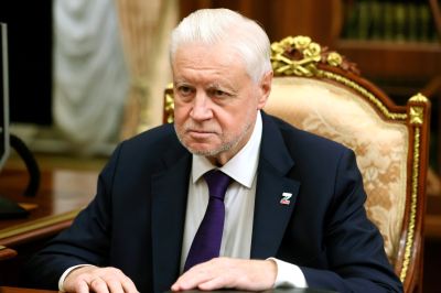 Депутат Сергей Миронов предложил ограничить торговую наценку на лекарства в аптеках Депутат Сергей Миронов предложил ограничить торговую наценку на лекарства в аптеках