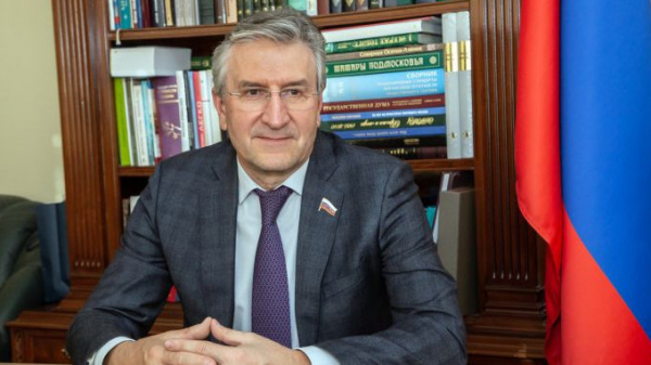 Айрат Фаррахов возглавил Казанский медуниверситет
