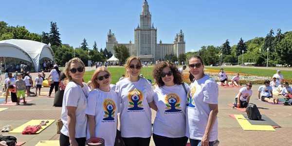 Компания Sentiss вновь выступила официальным партнером и спонсором Международного дня йоги