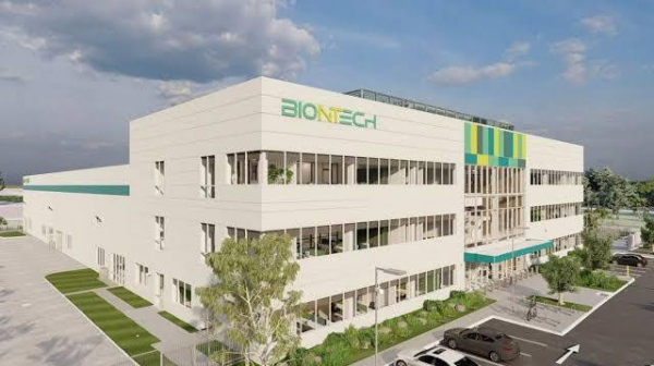 Разработка BioNTech вдвое увеличила выживаемость пациентов с раком легкого